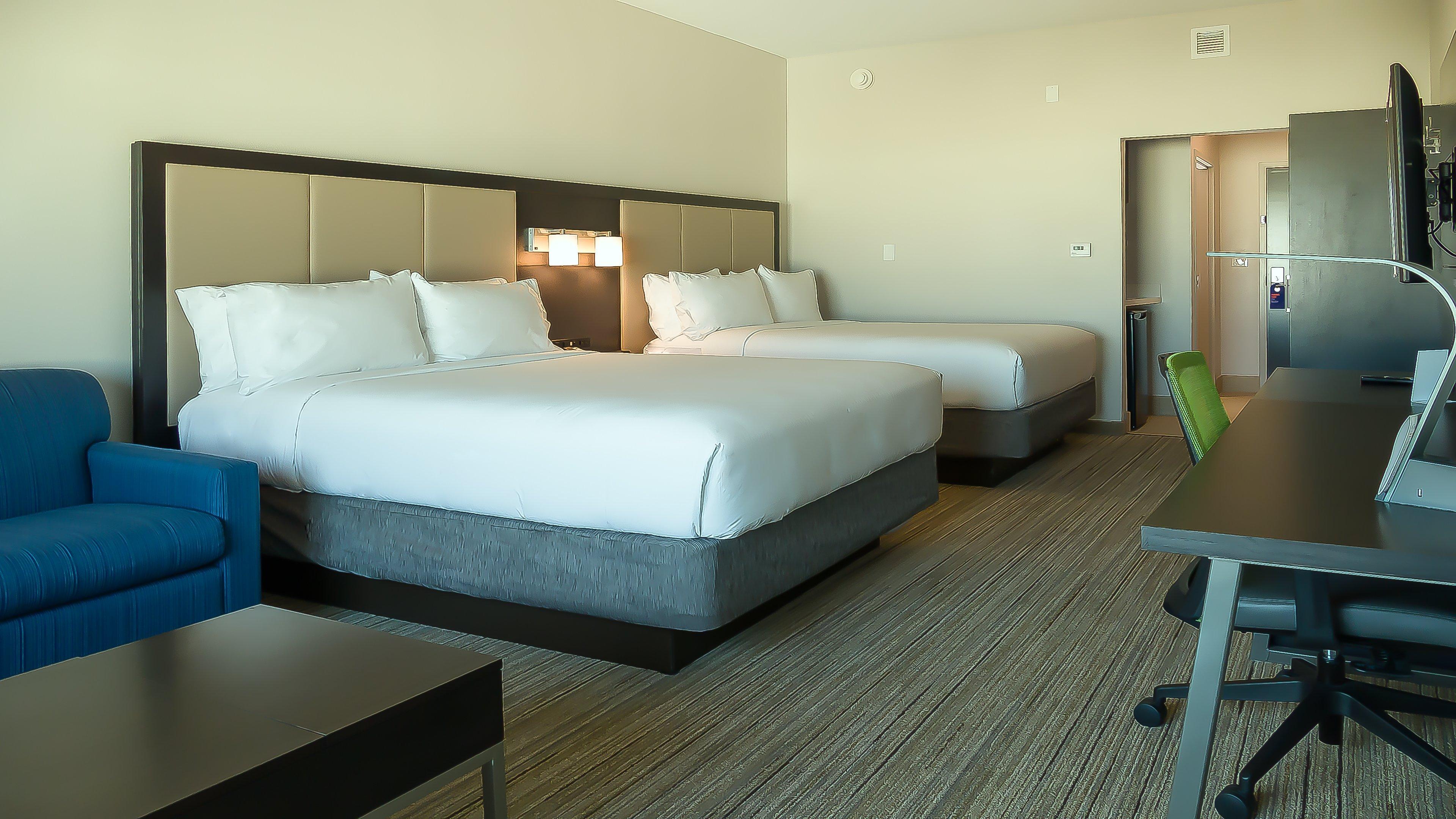 Holiday Inn Express & Suites - Tampa East - Ybor City By Ihg Exterior photo